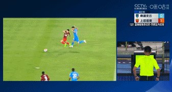 1712663743328032602.gif 武磊再造点球2.gif